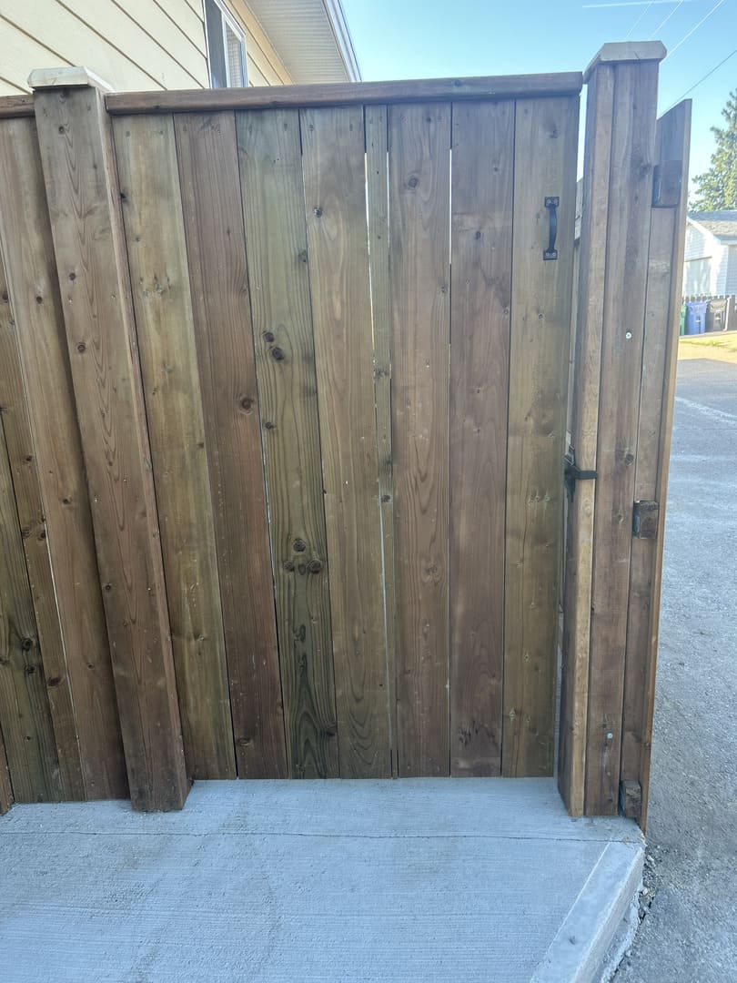 Fence installation project by Green Pro Landscaping in Lethbridge, Alberta